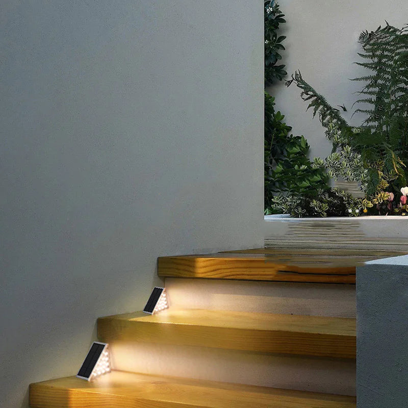 Solar Luma Stair Light