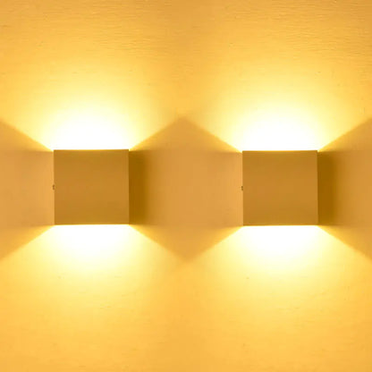 Modern Luma Wall Lamp