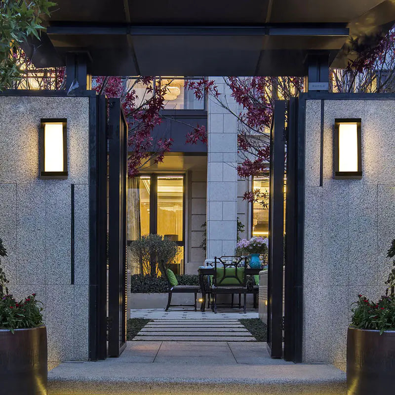 LED Waterproof Wall Light for Outdoor Spaces