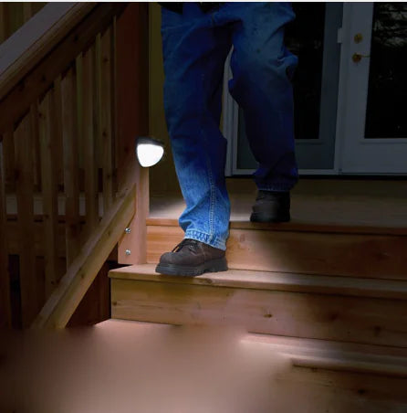 Quarter Moon Luma Light